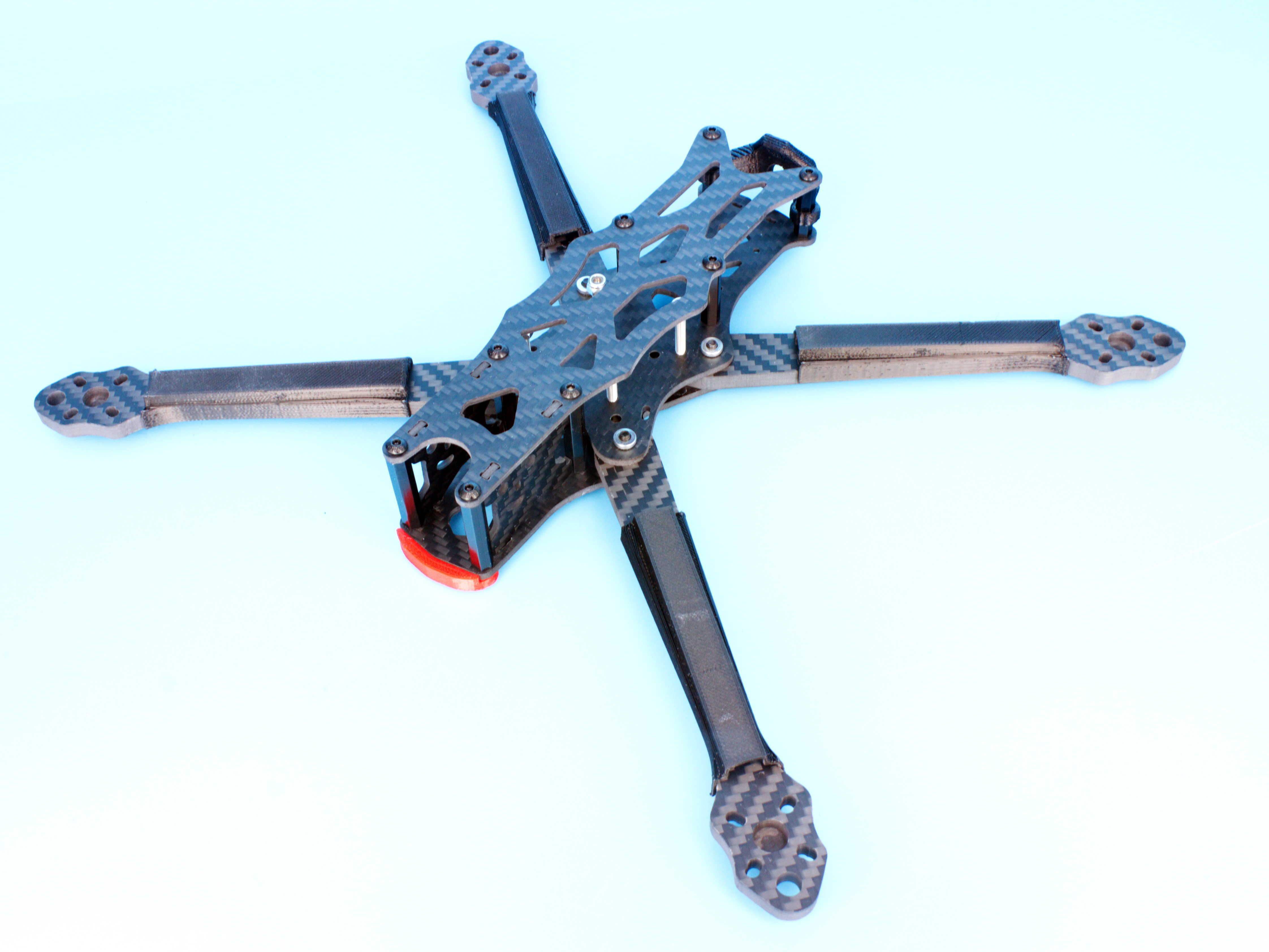 carbon frame of the quadcopter replica hd 7 295 mm